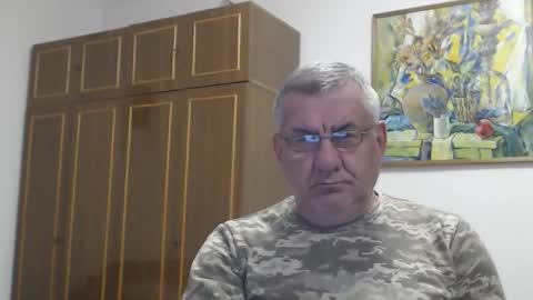 Macho online show from April 18, 7:07 pm