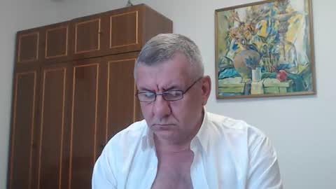 Macho online show from April 9, 3:40 pm