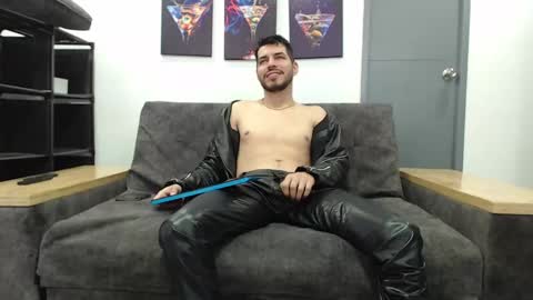 Snapshot of mack_daniels chatting on September 22, 8:30 pm instagram mackdanielsx online show from September 22, 8:30 pm