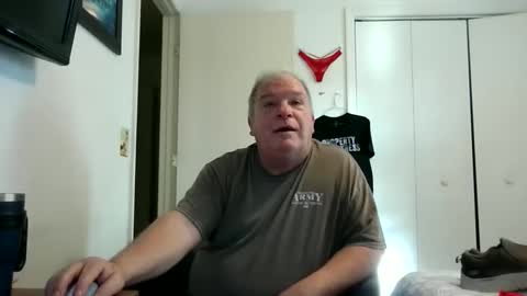 mackdocc001 online show from January 10, 8:11 pm