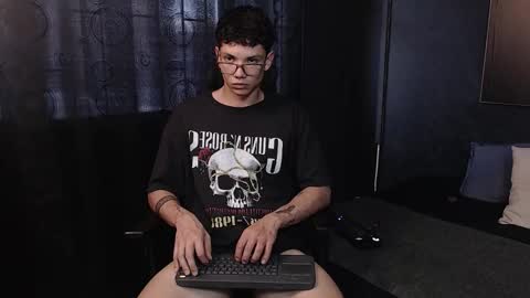 Damian Rivers online show from November 7, 8:23 pm