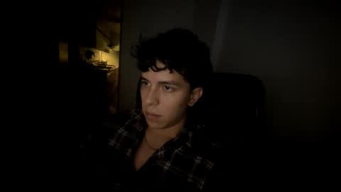 Tony Hoffa online show from December 21, 12:18 am