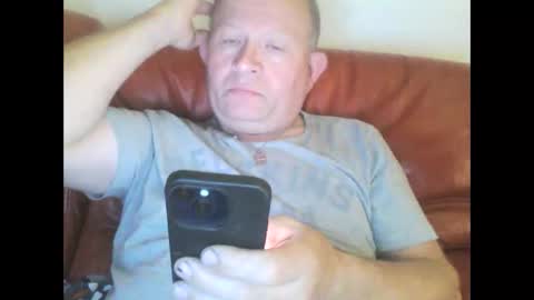 Snapshot of magicman250 chatting on September 12, 5:07 am magicman250 online show from September 12, 5:07 am