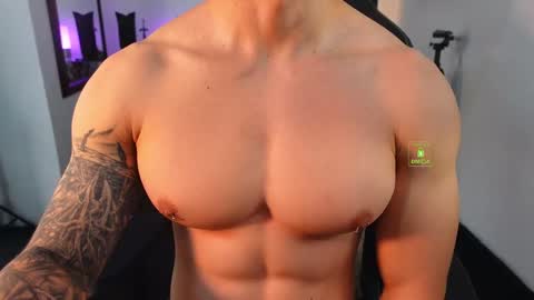 If you want me to use the Lovense please let me know  --    online show from February 7, 5:18 pm