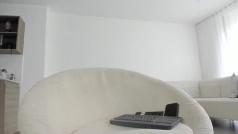 Snapshot of maicolruggeri chatting on December 13, 6:49 pm MAICOL online show from December 13, 6:49 pm