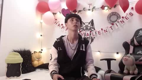Snapshot of maiky_cooper chatting on February 10, 3:35 am Maiky Cooper online show from February 10, 3:35 am