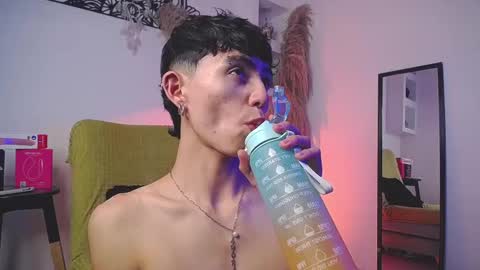 Snapshot of maiky_cooper chatting on September 23, 8:19 pm Maiky Cooper online show from September 23, 8:19 pm