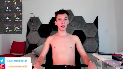 Maison Davis online show from January 16, 10:55 pm