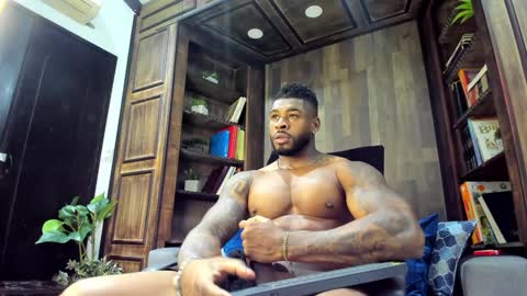 Makonnen online show from January 14, 12:11 am