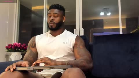 Makonnen online show from March 5, 5:18 am