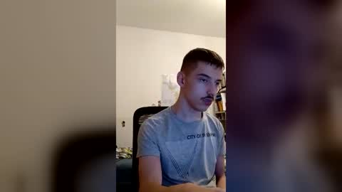 male20y online show from June 22, 8:35 pm