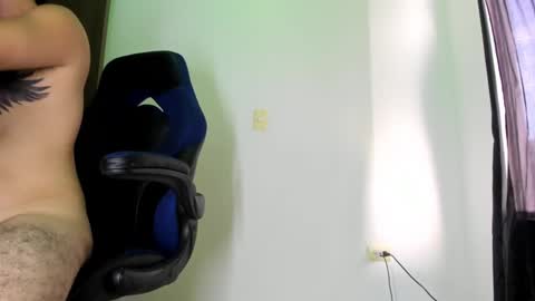 Snapshot of male_pussy chatting on December 8, 8:04 pm ADAM online show from December 8, 8:04 pm