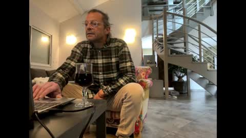 Snapshot of man38110 chatting on January 16, 11:26 am man38110 online show from January 16, 11:26 am
