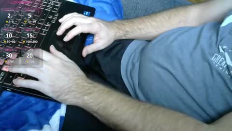 mannyramorg online show from November 18, 6:33 pm