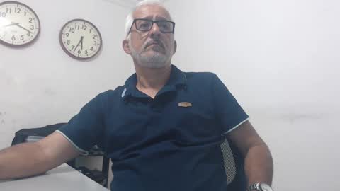 Snapshot of manolito1024 chatting on February 23, 10:31 pm Manolito online show from February 23, 10:31 pm