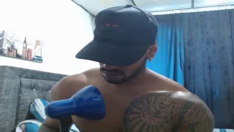 Manolo online show from January 19, 8:41 pm