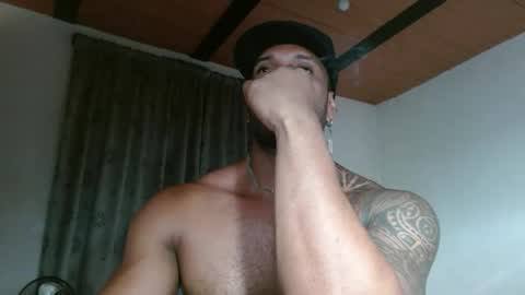 Manolo online show from March 11, 9:22 pm