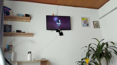 manucute 23  online show from February 10, 4:44 pm