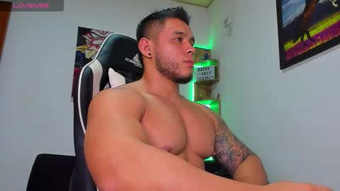 Marco Diaz online show from October 2, 11:31 pm