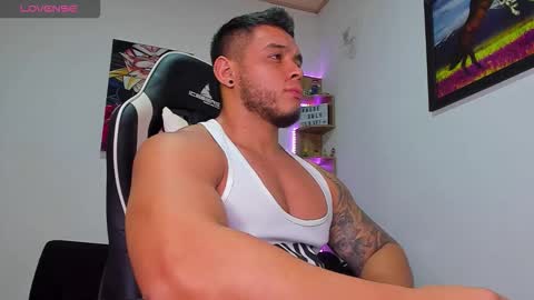 Marco Diaz online show from October 1, 1:53 am