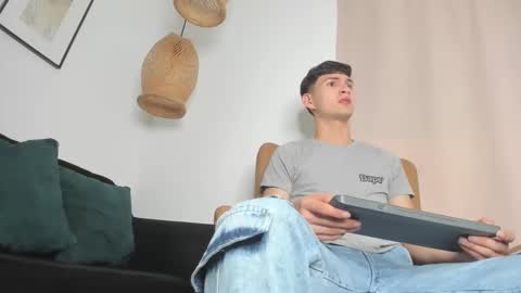Snapshot of marcus_fire chatting on January 24, 6:57 am marcus_fire online show from January 24, 6:57 am
