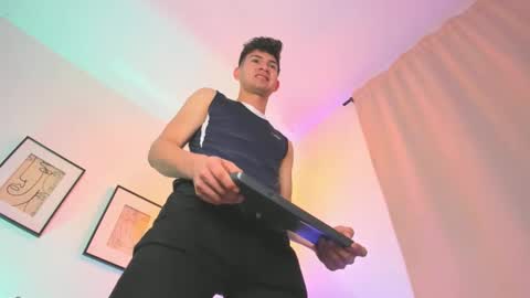 Snapshot of marcus_fire chatting on February 20, 7:12 am marcus_fire online show from February 20, 7:12 am