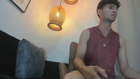 Snapshot of marcus_fire chatting on December 29, 9:20 pm marcus_fire online show from December 29, 9:20 pm