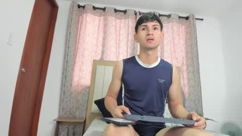 Snapshot of marcus_fire chatting on January 5, 9:14 pm marcus_fire online show from January 5, 9:14 pm
