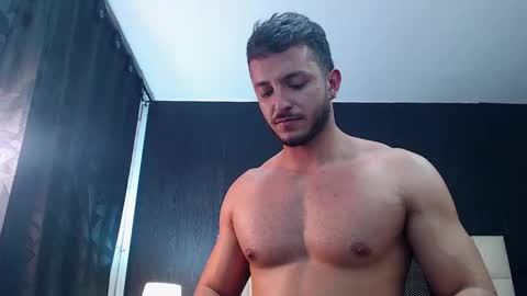 marcus_lafourt online show from December 18, 11:51 pm