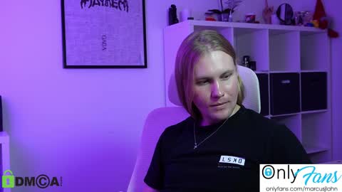 Snapshot of marcusjlahn chatting on October 15, 11:12 pm marcusjlahn online show from October 15, 11:12 pm