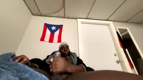 marcuslouis18 online show from March 25, 10:36 pm