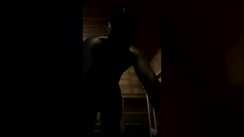 marcuslouis18 online show from June 22, 2:21 pm