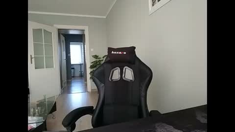 maribor5879 online show from February 3, 2:45 pm