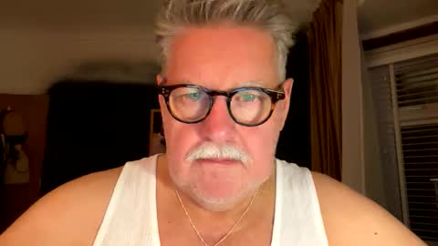 Snapshot of marin50 chatting on September 30, 12:17 am marin50 online show from September 30, 12:17 am