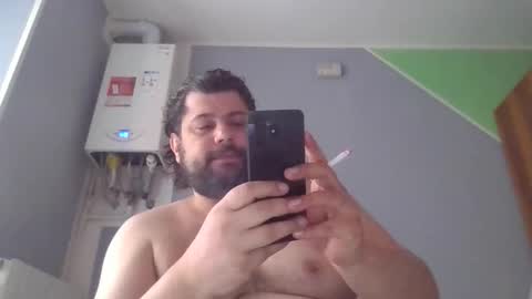 mark2985555 online show from April 11, 9:02 am