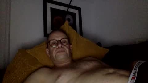 Snapshot of mark32571 chatting on September 22, 10:59 am Little Mark online show from September 22, 10:59 am