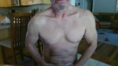 Snapshot of mark48130 chatting on October 26, 8:55 pm Mark online show from October 26, 8:55 pm