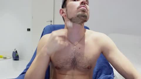 mark_hardman5 online show from November 21, 8:30 pm