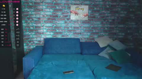 Mark online show from March 1, 1:22 am