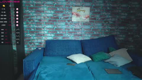 Mark online show from December 16, 12:48 am