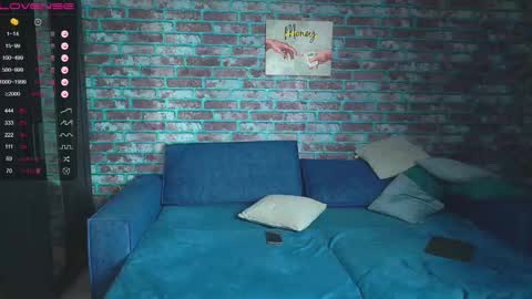 Mark online show from February 27, 3:03 am