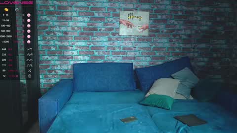 Mark online show from January 10, 10:46 pm