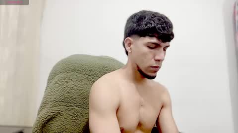 MODEL Mark Rut online show from February 25, 7:42 am