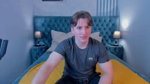 Mark online show from November 18, 12:53 pm