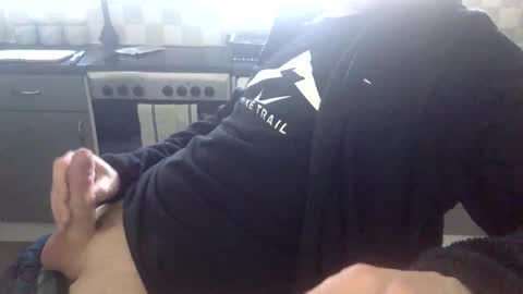 mm81 online show from March 18, 1:58 pm