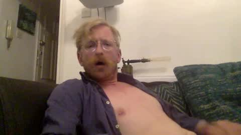 marriedmannextdoor online show from June 8, 9:16 pm