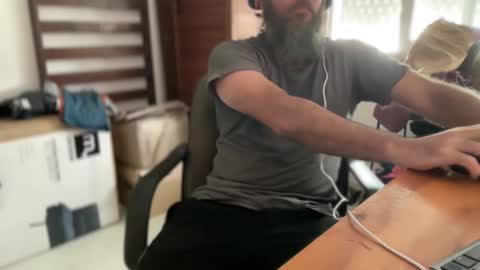 Martincito online show from February 18, 11:08 am