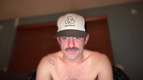 Snapshot of masculinehole chatting on October 11, 7:56 am Masculine Hole online show from October 11, 7:56 am