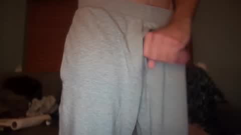Snapshot of masculinehole chatting on October 9, 7:35 am Masculine Hole online show from October 9, 7:35 am