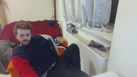 mash_potatoes_are_good online show from December 1, 1:19 am